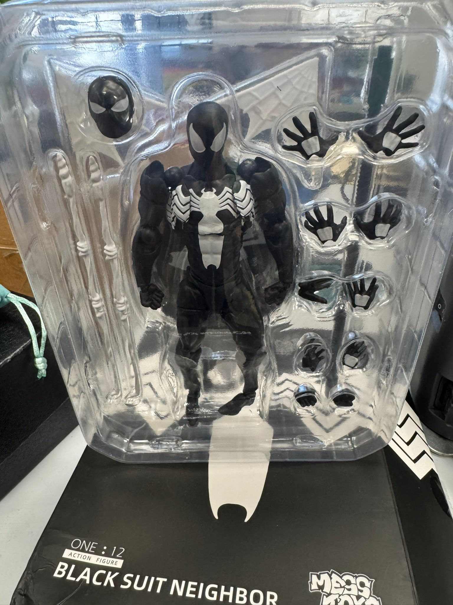 new mess toys kane crimson figure